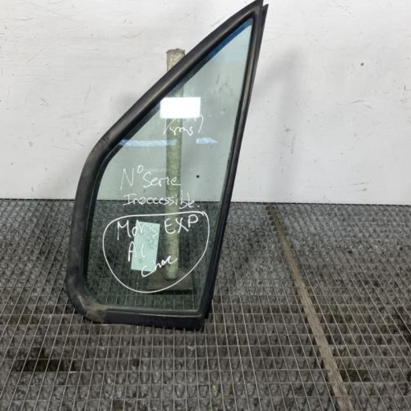 Custode avant gauche (porte) RENAULT MASTER 2 Photo n°1