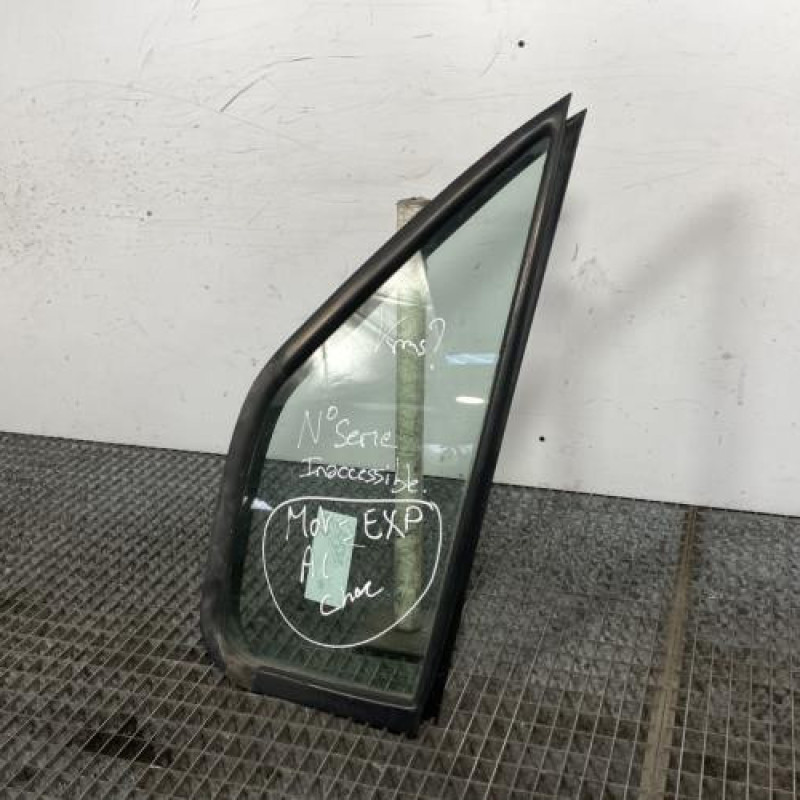 Custode avant gauche (porte) RENAULT MASTER 2 Photo n°2