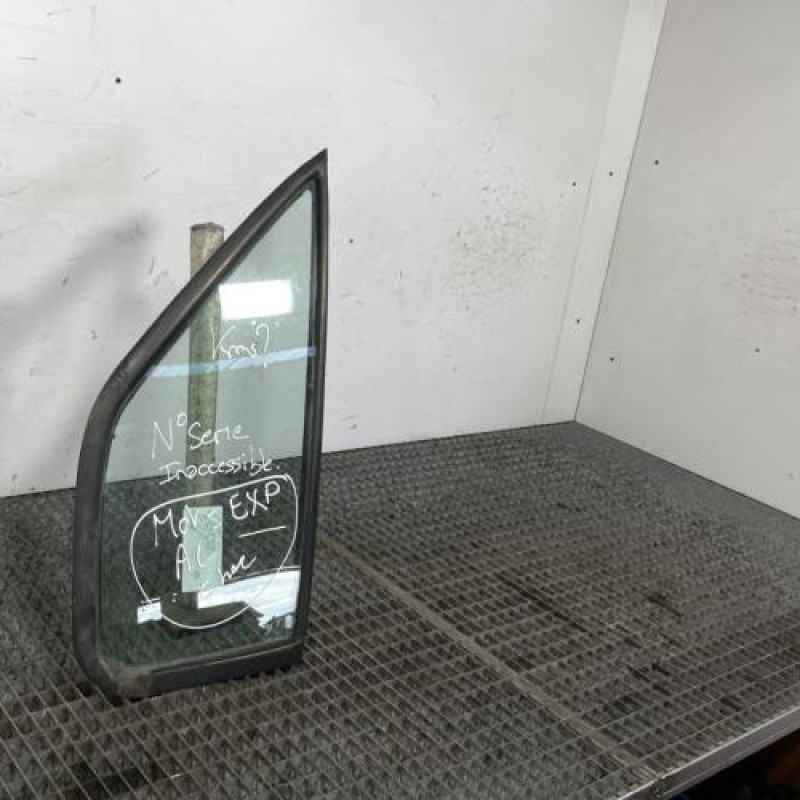 Custode avant gauche (porte) RENAULT MASTER 2 Photo n°3