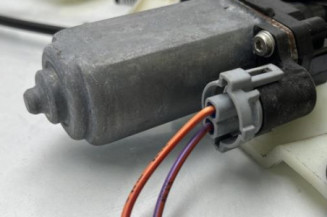 Leve vitre electrique avant droit RENAULT MASTER 3