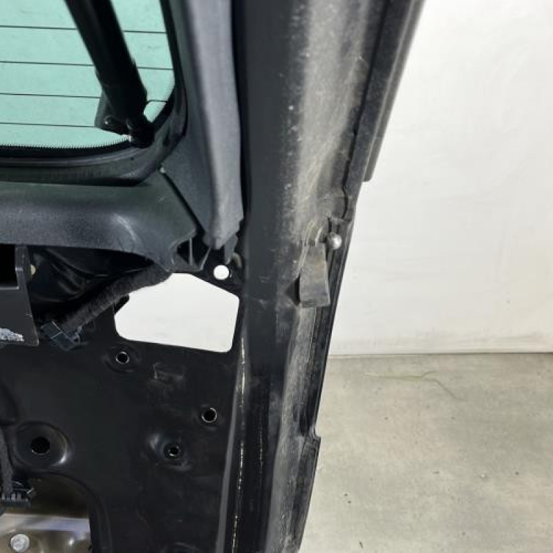 Malle/Hayon arriere CITROEN C4 PICASSO 1 Photo n°9