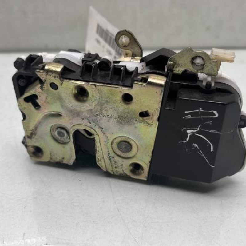 Serrure avant gauche CITROEN C5 1 Photo n°1