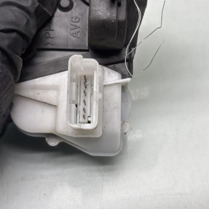 Serrure avant gauche CITROEN C5 1 Photo n°3