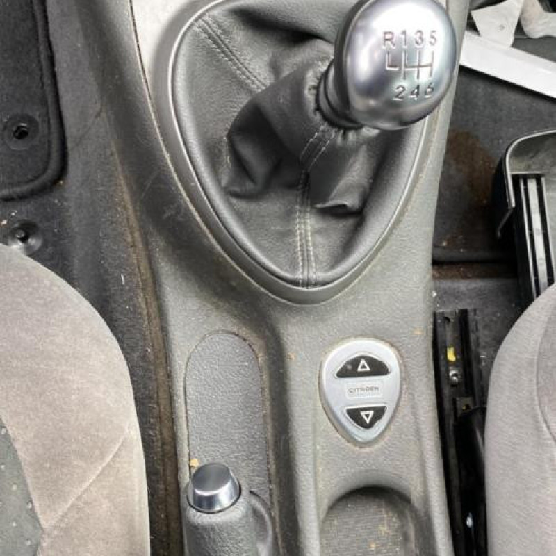 Serrure avant gauche CITROEN C5 1 Photo n°9