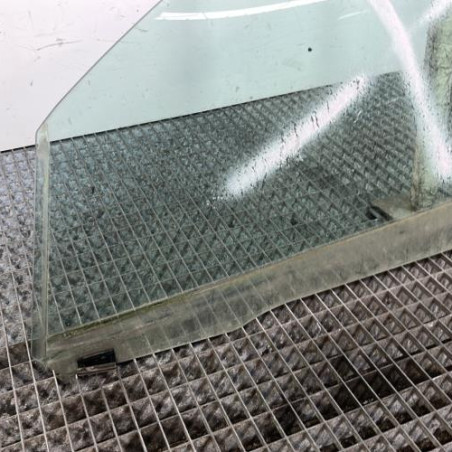 Vitre avant gauche PEUGEOT 206
