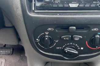 Optique avant principal gauche (feux)(phare) PEUGEOT 206