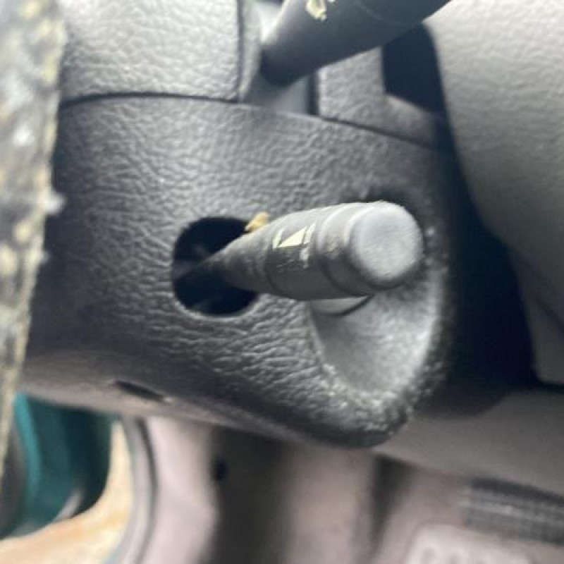 Optique avant principal gauche (feux)(phare) PEUGEOT 206 Photo n°20