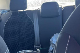 Aile avant droit CITROEN C3 2