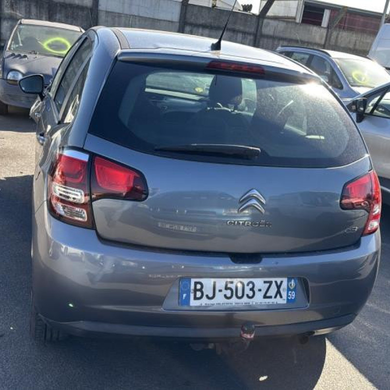 Aile avant droit CITROEN C3 2 Photo n°19