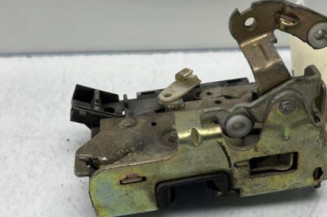 Serrure arriere droit RENAULT SUPER 5