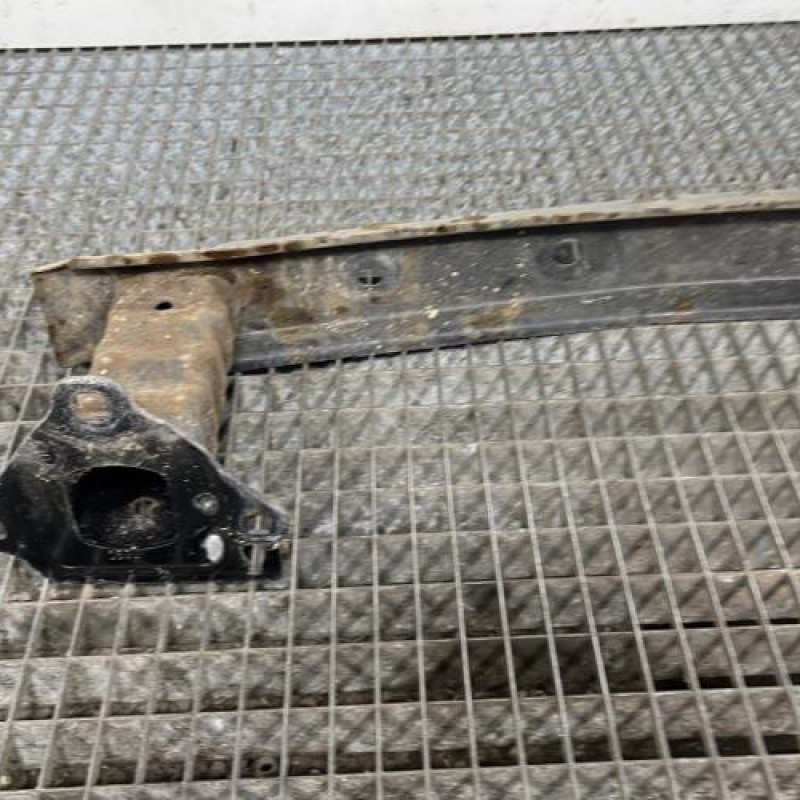 Renfort pare choc arriere (traverse) CITROEN C3 2 Photo n°5