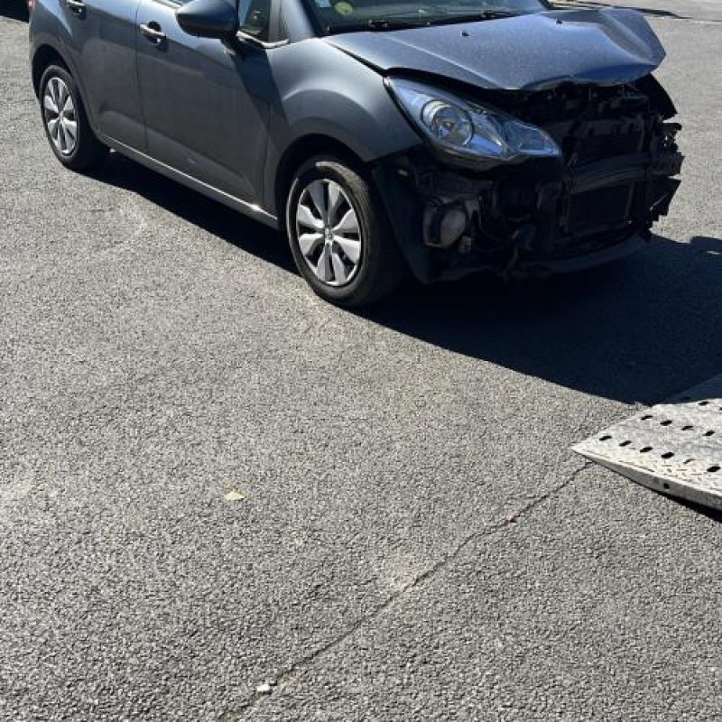 Renfort pare choc arriere (traverse) CITROEN C3 2 Photo n°9