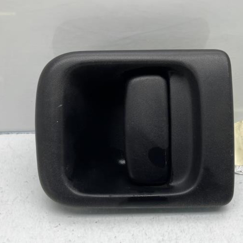 Poignee porte avant droit OPEL MOVANO A Photo n°1