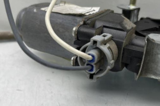 Leve vitre electrique avant droit OPEL MOVANO A