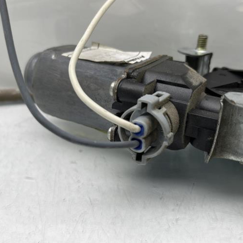 Leve vitre electrique avant droit OPEL MOVANO A Photo n°4