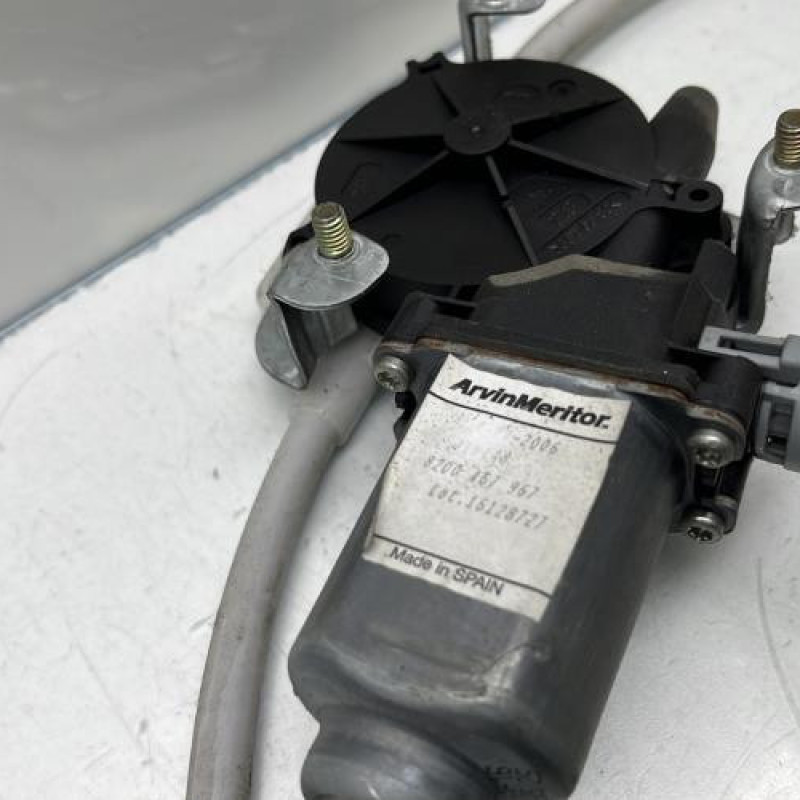 Leve vitre electrique avant droit OPEL MOVANO A Photo n°6
