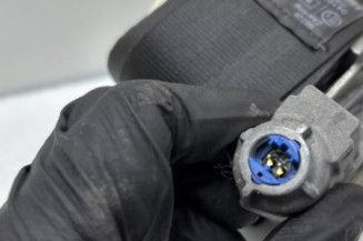 Pretensionneur de ceinture avant droit PEUGEOT 3008 1
