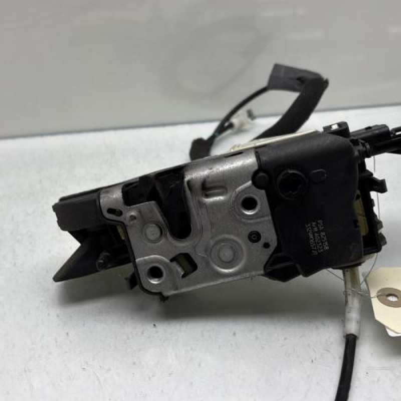 Serrure avant gauche PEUGEOT 3008 1 Photo n°7