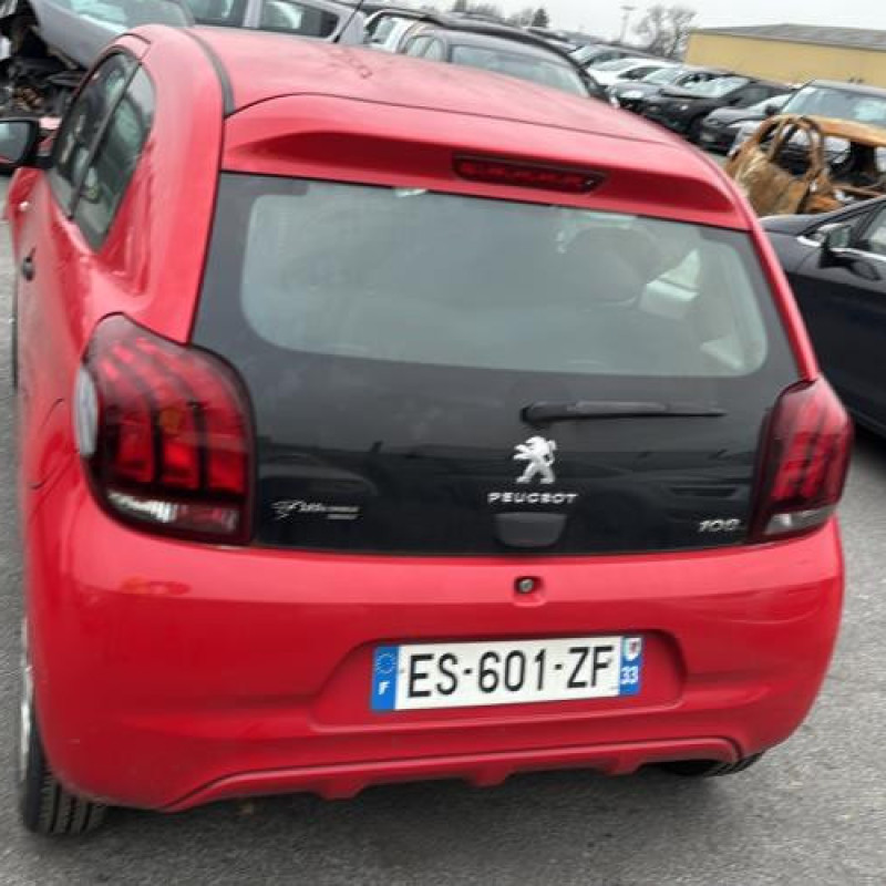 Feu arriere principal droit (feux) PEUGEOT 108 Photo n°13