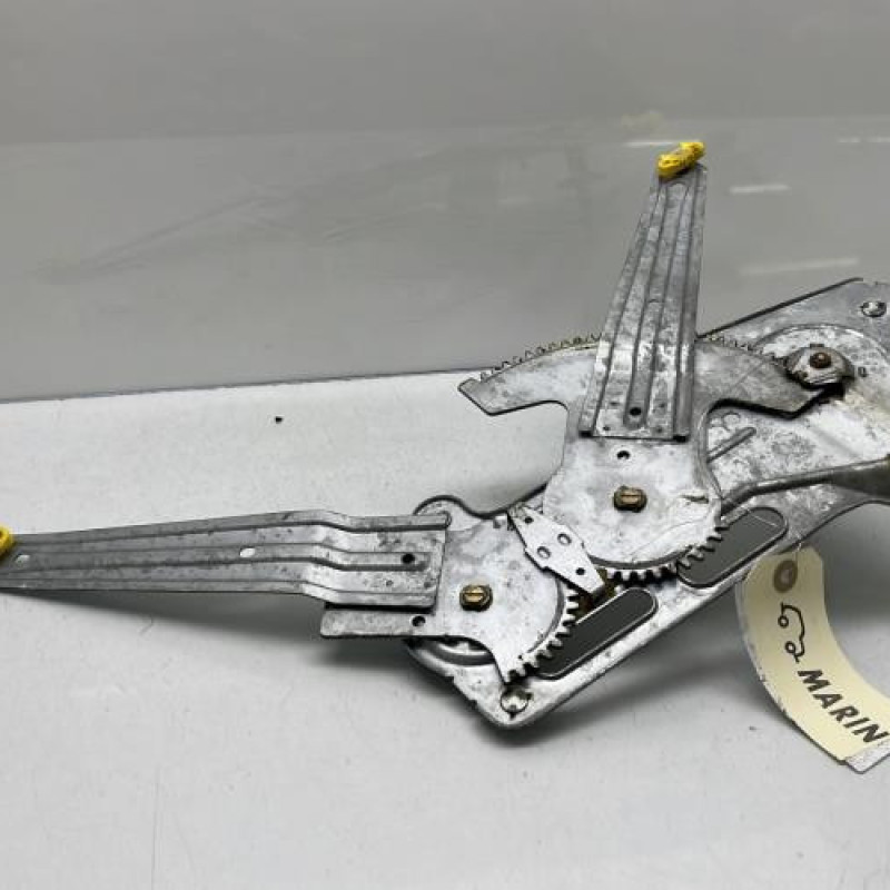 Leve vitre mecanique arriere droit RENAULT SAFRANE Photo n°4
