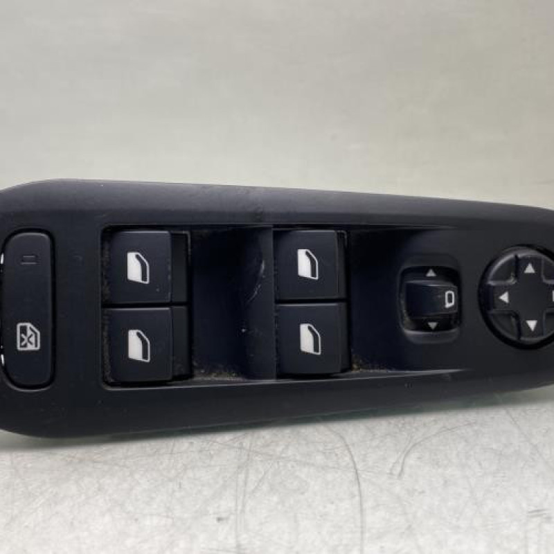 Interrupteur de leve vitre avant gauche PEUGEOT 308 2 SW Photo n°1