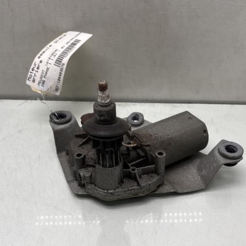 Moteur essuie glace arriere PEUGEOT 206 Photo n°1