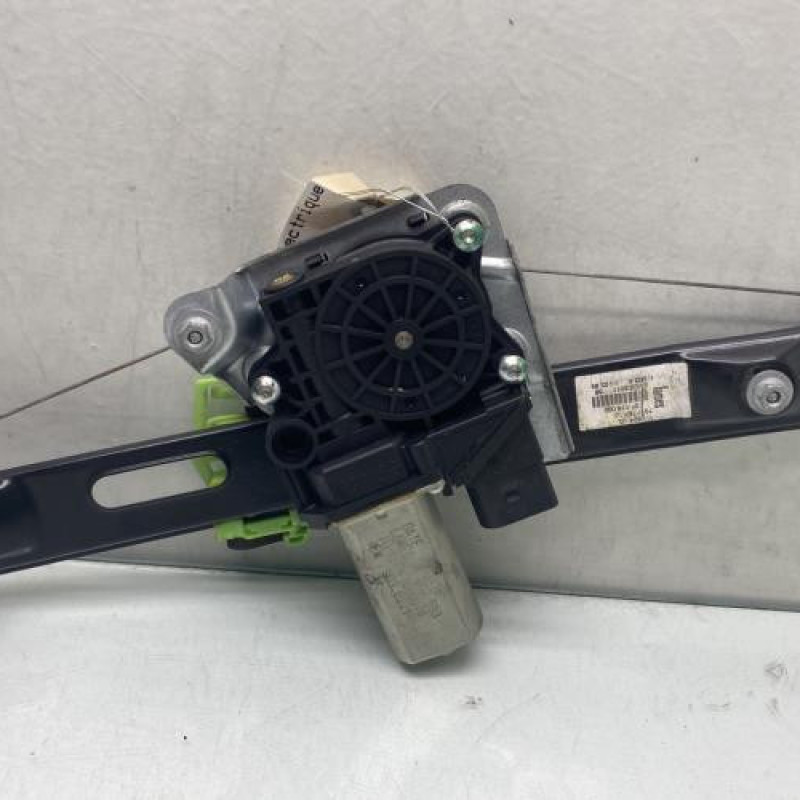 Leve vitre electrique arriere gauche BMW SERIE 1 E87 Photo n°3
