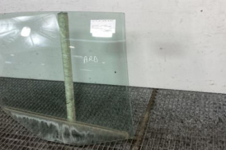 Vitre arriere droit VOLKSWAGEN GOLF 5