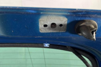 Malle/Hayon arriere PEUGEOT 207