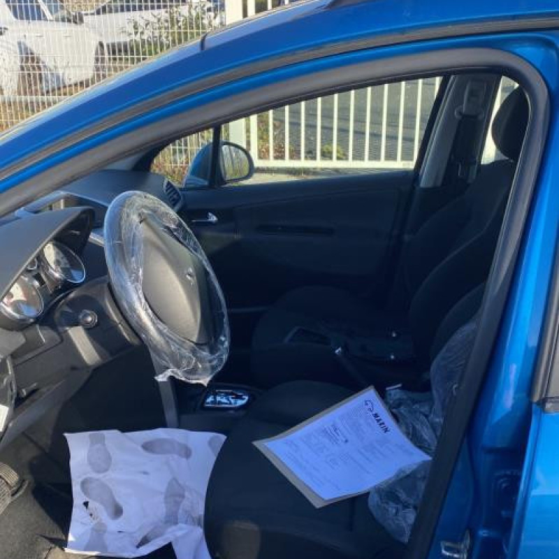 Vitre arriere gauche PEUGEOT 207 Photo n°11