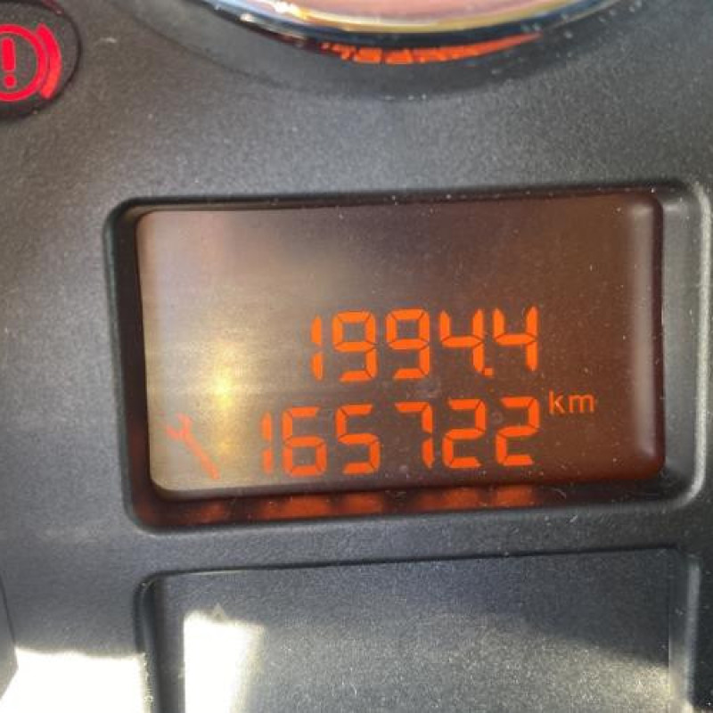 Vitre arriere gauche PEUGEOT 207 Photo n°15