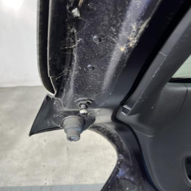 Malle/Hayon arriere PEUGEOT 208 1 Photo n°9