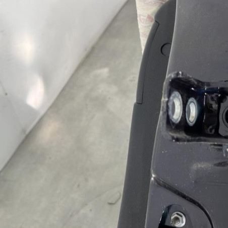Porte arriere gauche PEUGEOT 208 1