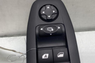 Interrupteur de leve vitre avant gauche PEUGEOT 208 1