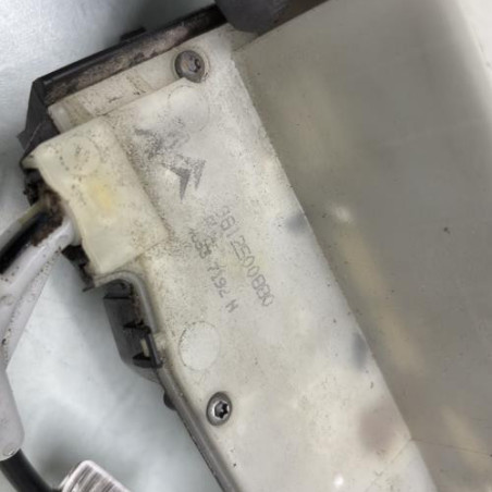 Serrure avant gauche PEUGEOT 208 1