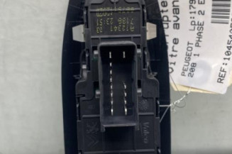 Interrupteur de leve vitre avant gauche PEUGEOT 208 1