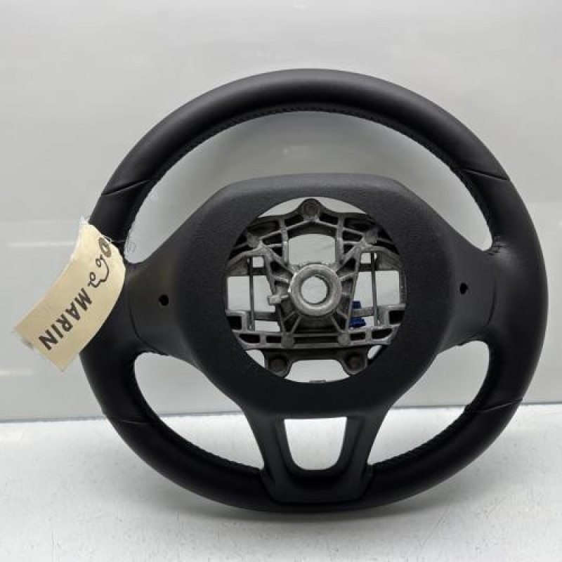 Volant PEUGEOT 208 1 Photo n°7
