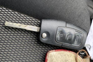 Anti brouillard droit (feux) FORD C-MAX 1