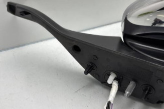 Retroviseur droit PEUGEOT 208 1