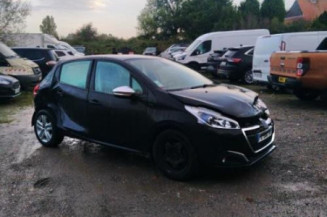 Serrure avant gauche PEUGEOT 208 1