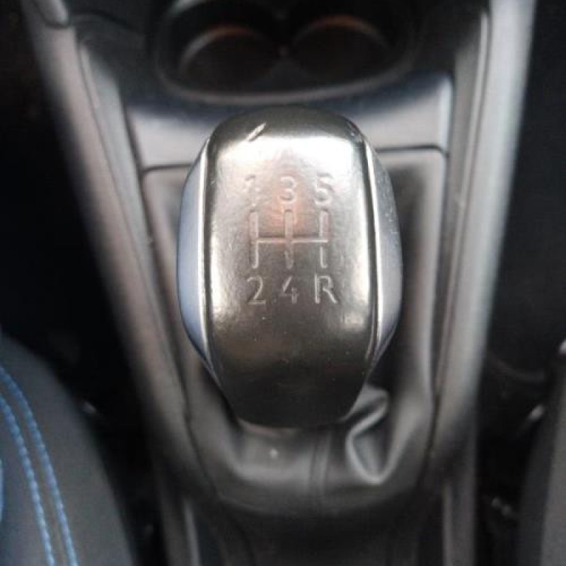 Volant PEUGEOT 208 1 Photo n°8