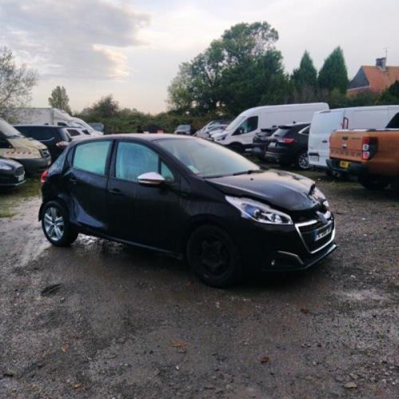 Volant PEUGEOT 208 1 Photo n°9