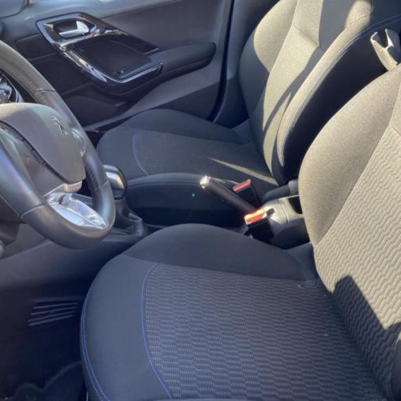 Serrure avant gauche PEUGEOT 208 1 Photo n°15