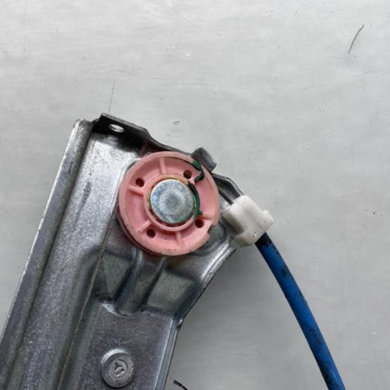 Leve vitre electrique avant gauche CITROEN C3 PICASSO Photo n°4
