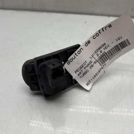 Bouton de coffre PEUGEOT 407