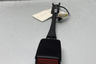 Attache ceinture avant gauche PEUGEOT 3008 1