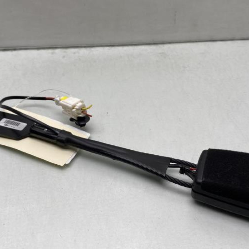 Attache ceinture avant gauche PEUGEOT 3008 1 Photo n°3