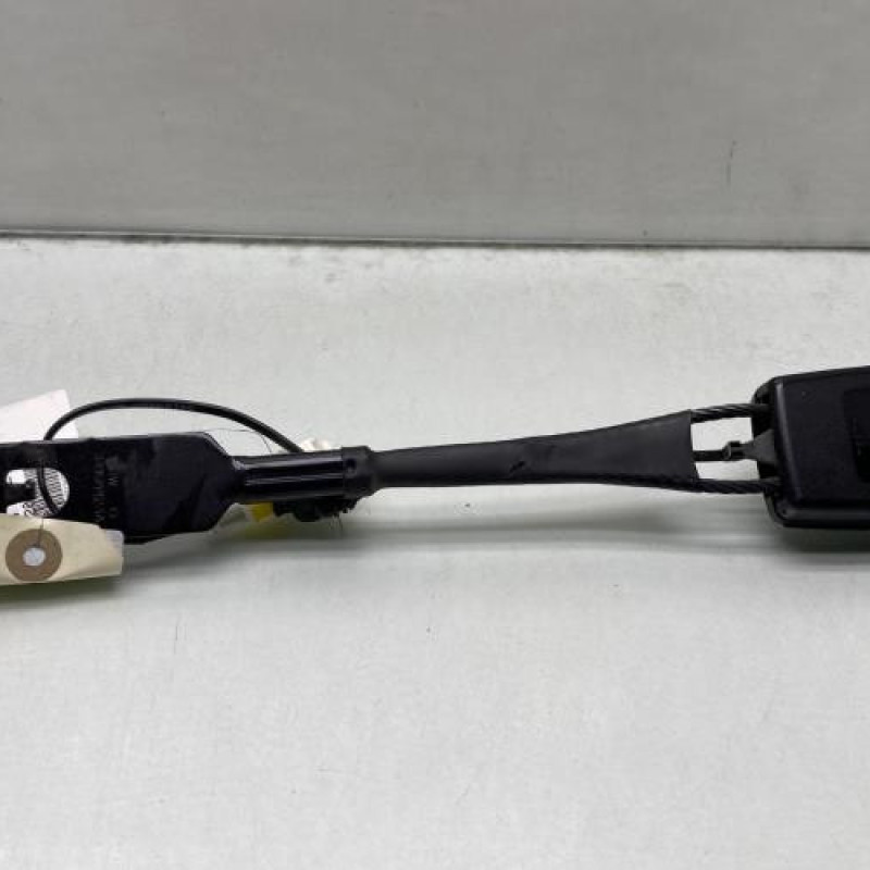 Attache ceinture avant gauche PEUGEOT 3008 1 Photo n°4