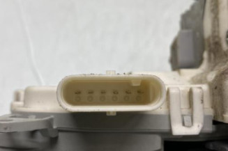 Serrure arriere gauche AUDI A4 3