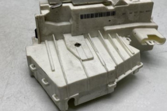 Serrure arriere droit MERCEDES CLASSE R 251